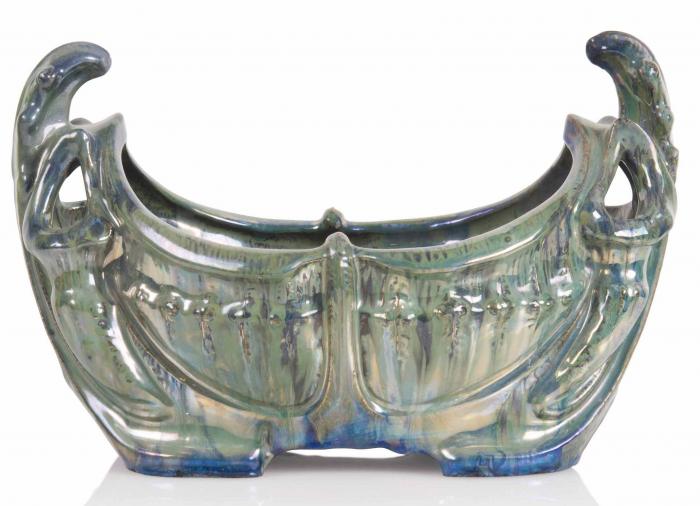 Eugène GATELET       :  Jardinière aux tiges de fougères
