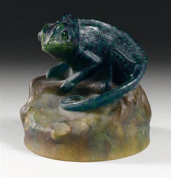 amalric-walter-and-henri-bergé-presse-papier-au-caméléon.jpg