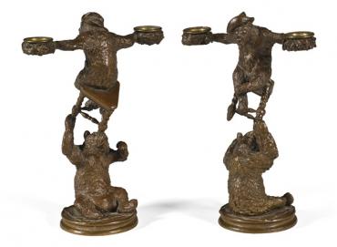 christophe-fratin-pair-of-flambeaux,-ours-acrobates-(small-candelabra-with-acrobatic-bears).jpg